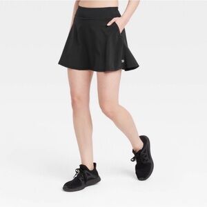 All in motion high rise skort black M moisture quickening quick dry UPF 50 NWT